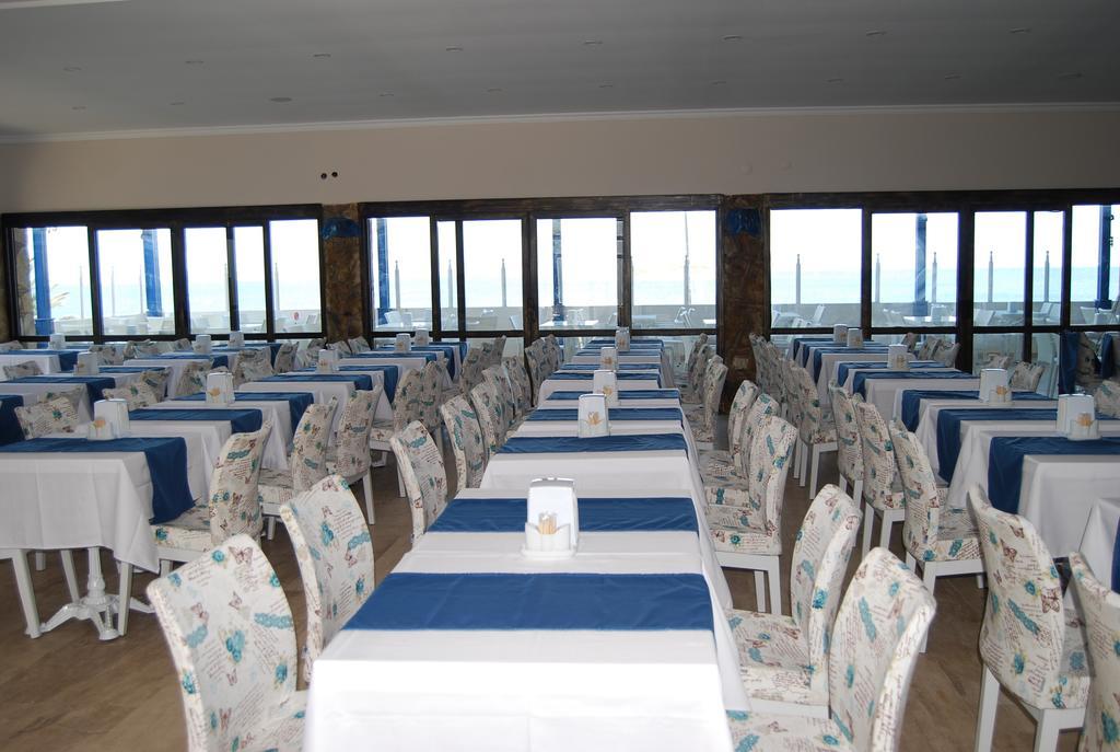 Club Blue White All Inclusive Turgutreis Eksteriør billede