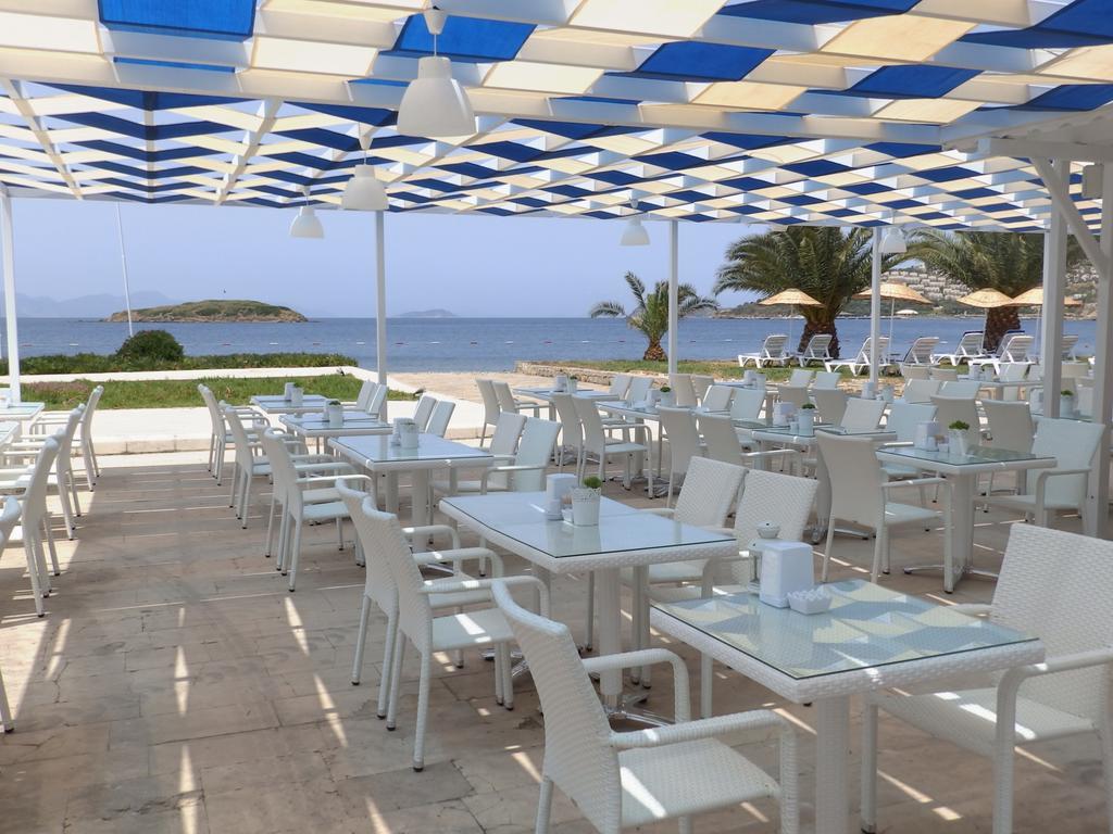 Club Blue White All Inclusive Turgutreis Eksteriør billede