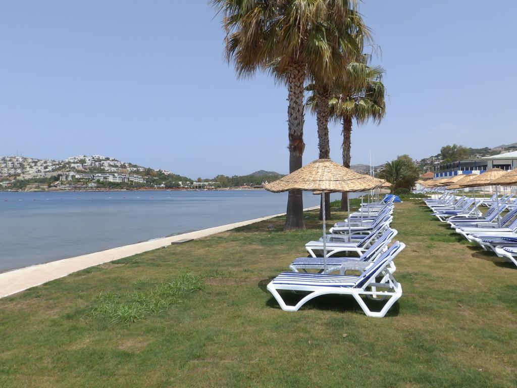 Club Blue White All Inclusive Turgutreis Eksteriør billede