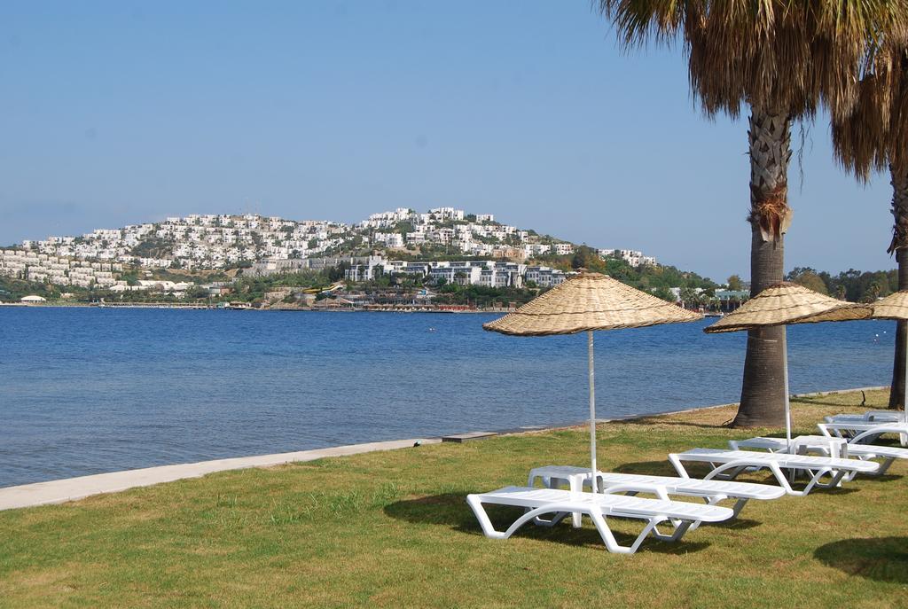 Club Blue White All Inclusive Turgutreis Eksteriør billede