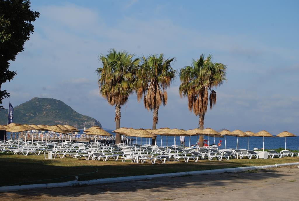 Club Blue White All Inclusive Turgutreis Eksteriør billede