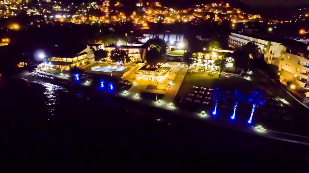 Club Blue White All Inclusive Turgutreis Eksteriør billede