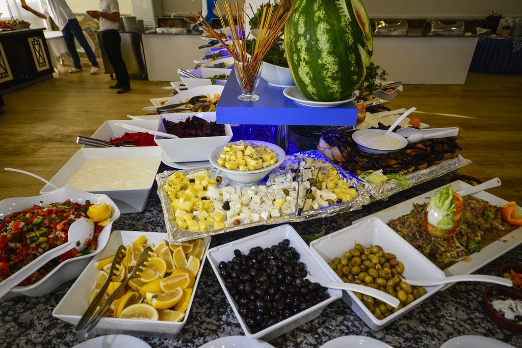 Club Blue White All Inclusive Turgutreis Eksteriør billede