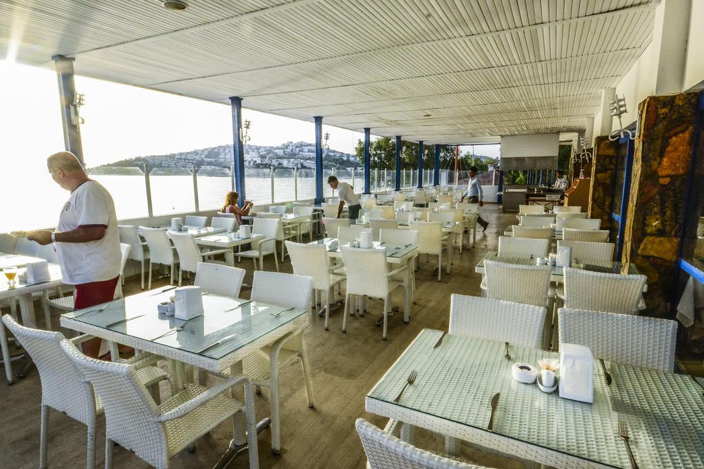 Club Blue White All Inclusive Turgutreis Eksteriør billede