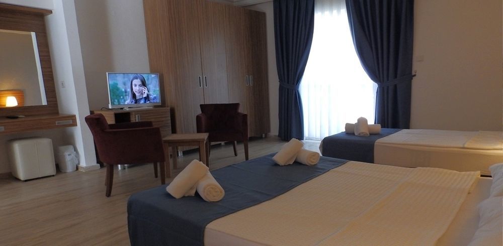 Club Blue White All Inclusive Turgutreis Eksteriør billede